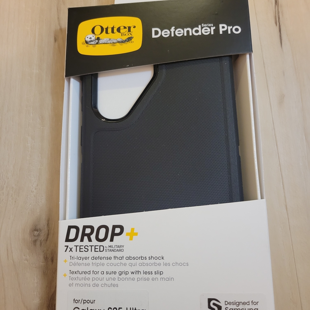 OtterBox NWT Defender Pro Black Case for Galaxy S25 Ultra